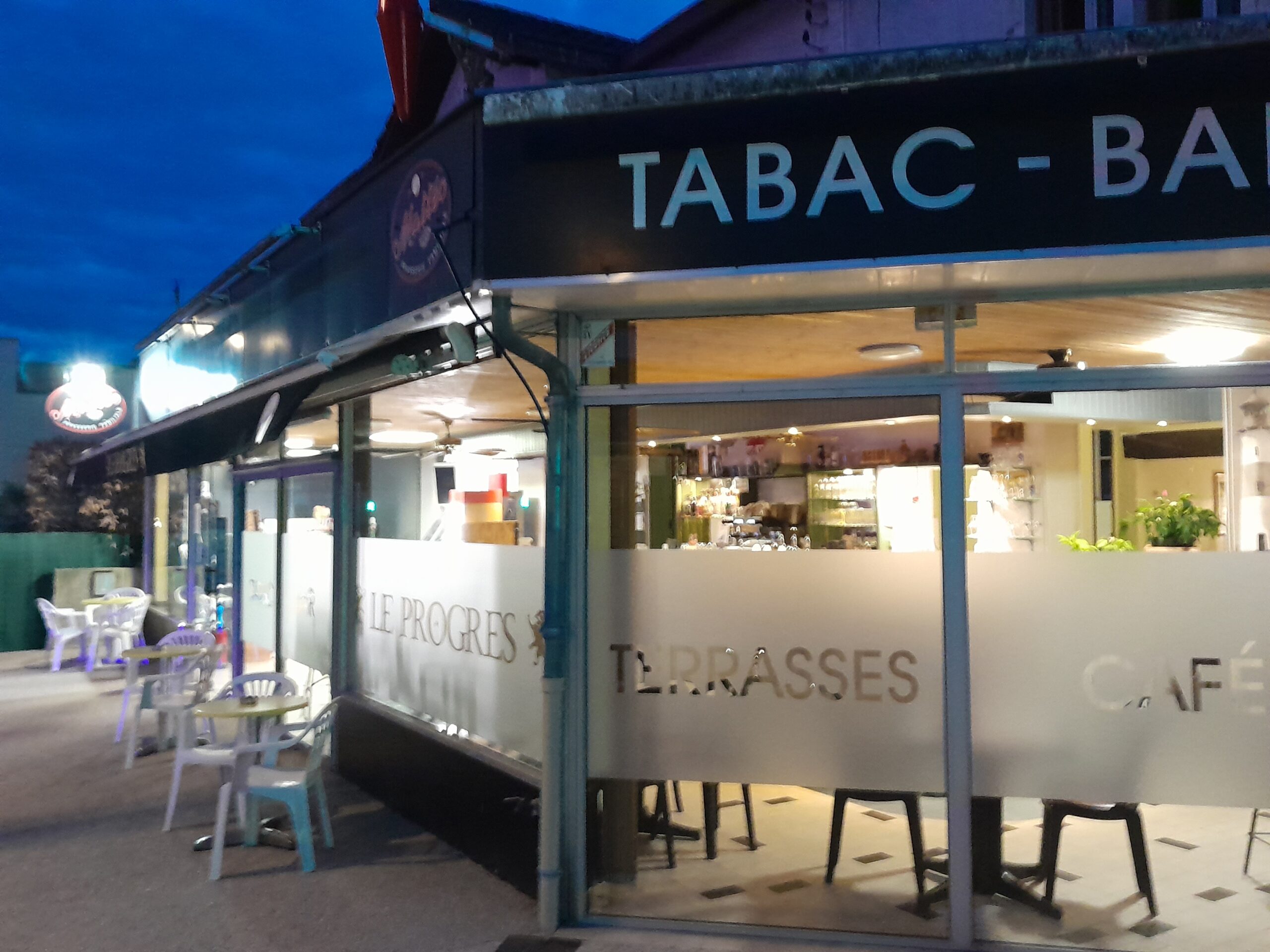 Bar – Tabac – FDJ à vendre – Fonds de commerce