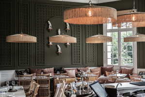 restaurant-8010770_640